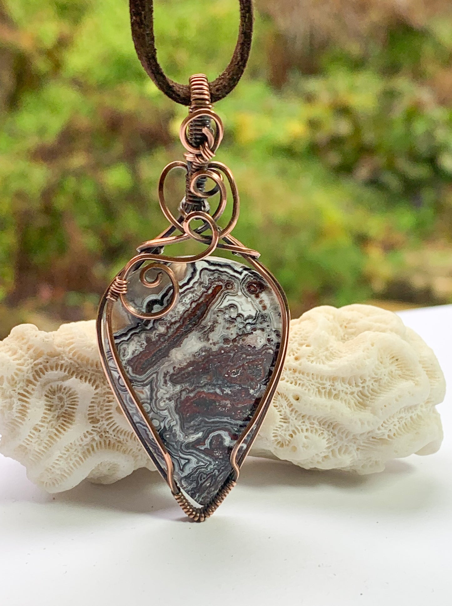 Crazy Lace Agate pendant