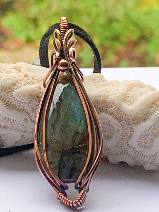 Labradorite pendant