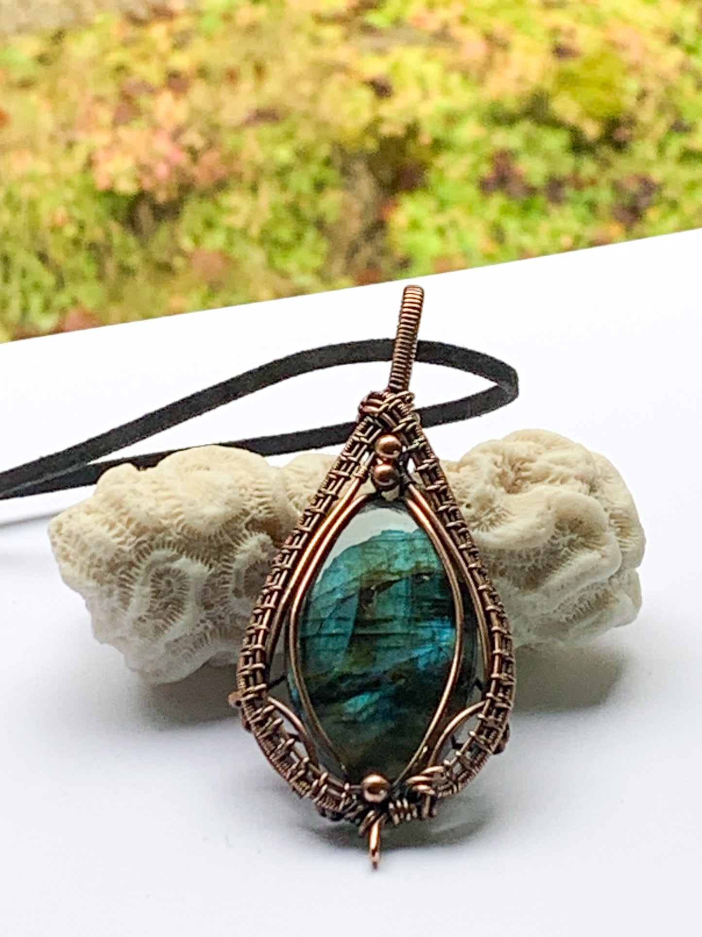 Labradorite pendant