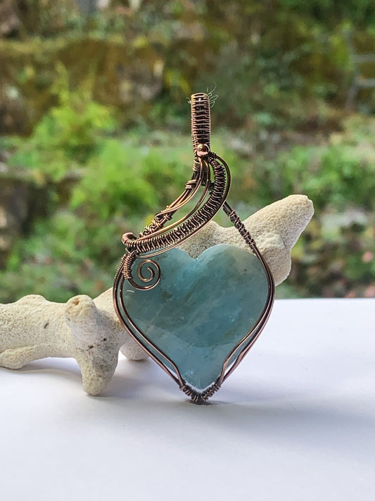Aquamarine heart pendant