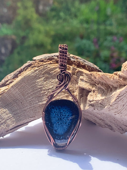Ceramic teardrop necklace