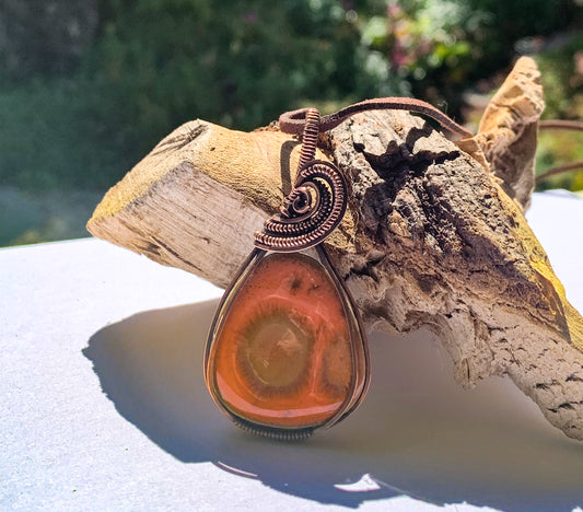 Ceramic pendant