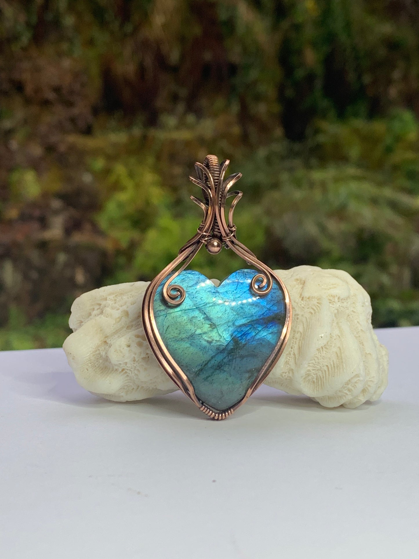 Labradorite heart pendant